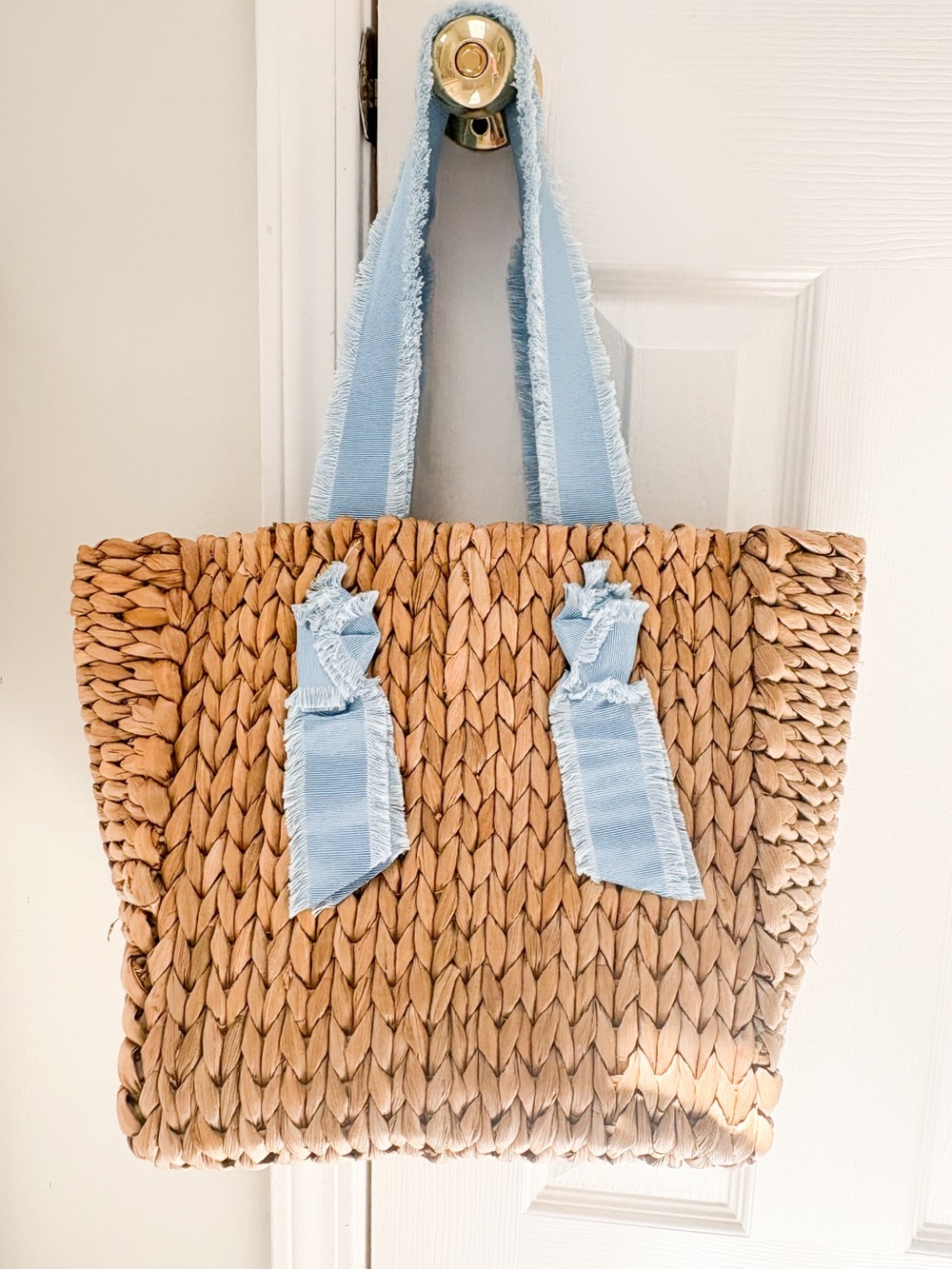 Pamela Munson Petite Isla Bahia Tote